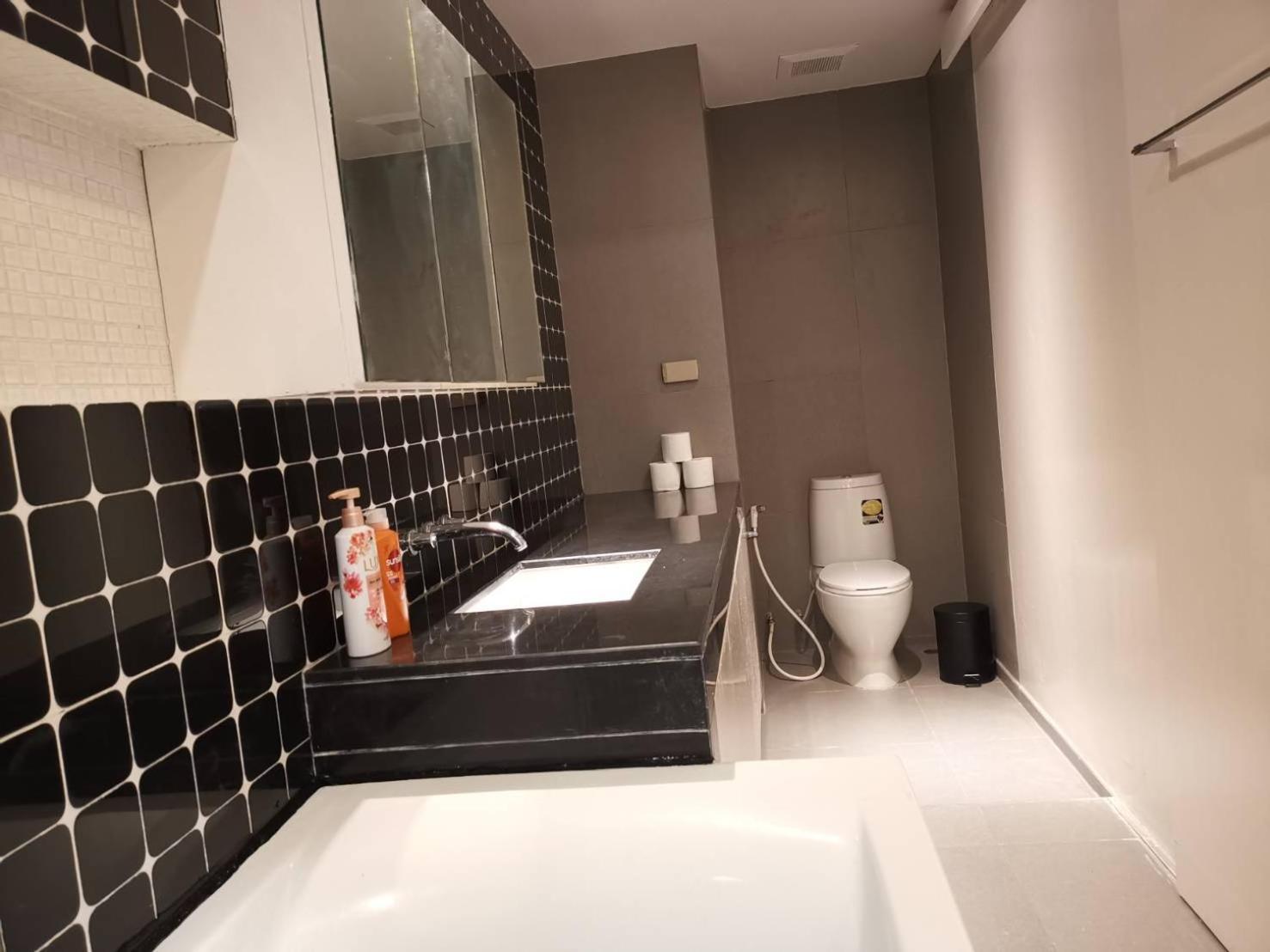 Apartament Tower Resident In The Heart Of Bangkok Shopping Center Makkasan Zewnętrze zdjęcie